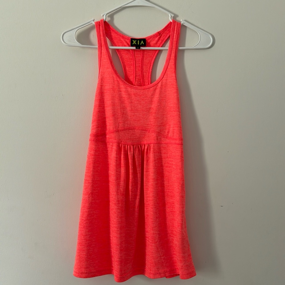 Women’s Coral Racerback Athletic‎ Tank Size Small